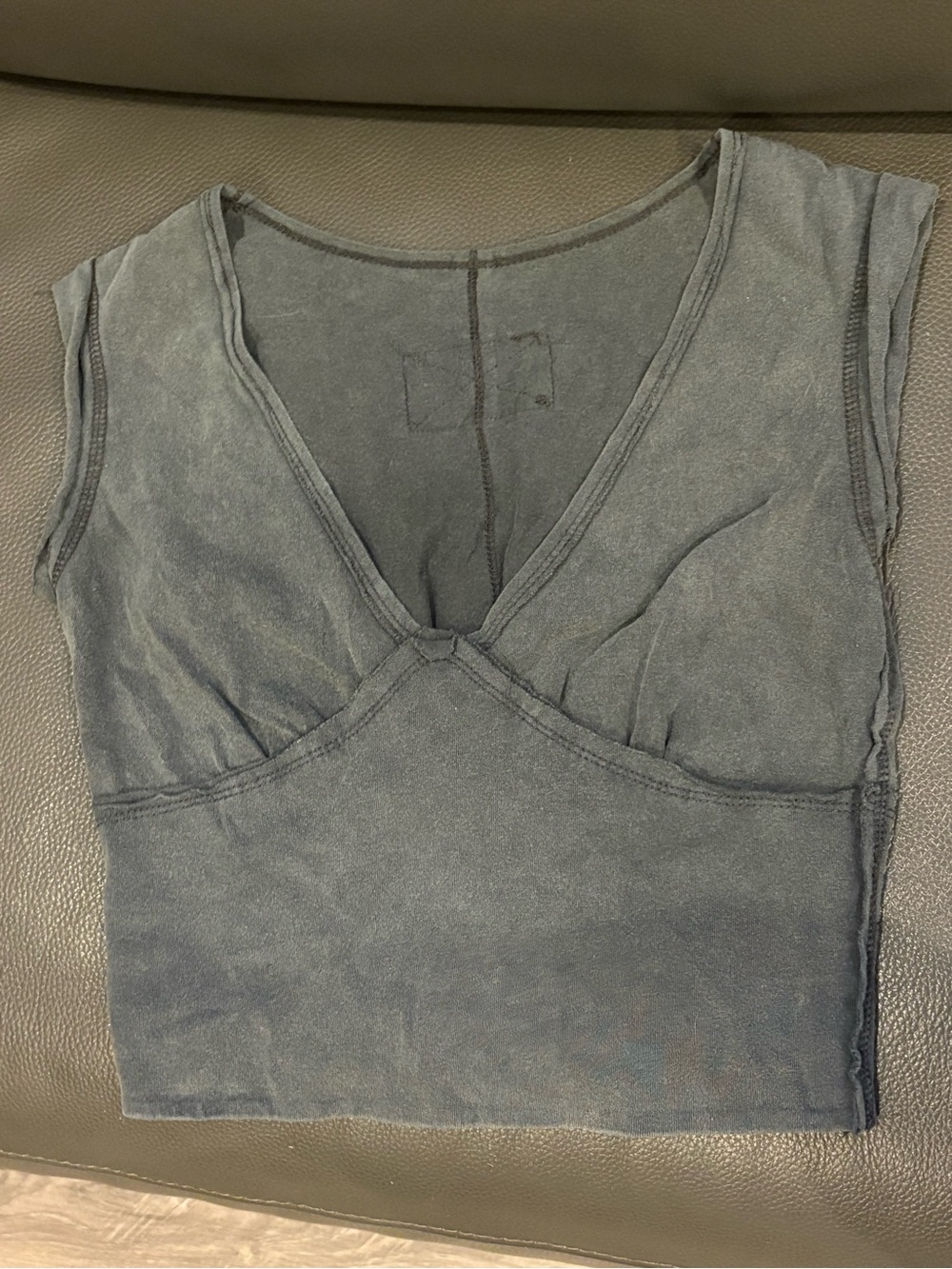 Women's V-Neck Sleeveless Distressed Crop Top - Grey